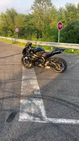 ⚰️🪦#gsxr #gsxr600 #sportbike #fyp 
