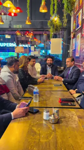 Dr. Abbas Shah, leading Skin & Hair Transplant Specialist, enjoying a cheerful evening with friends in London ✨🤝 #London #DrAbbasShah #HairTransplant #SkinSpecialist #FriendsTime 