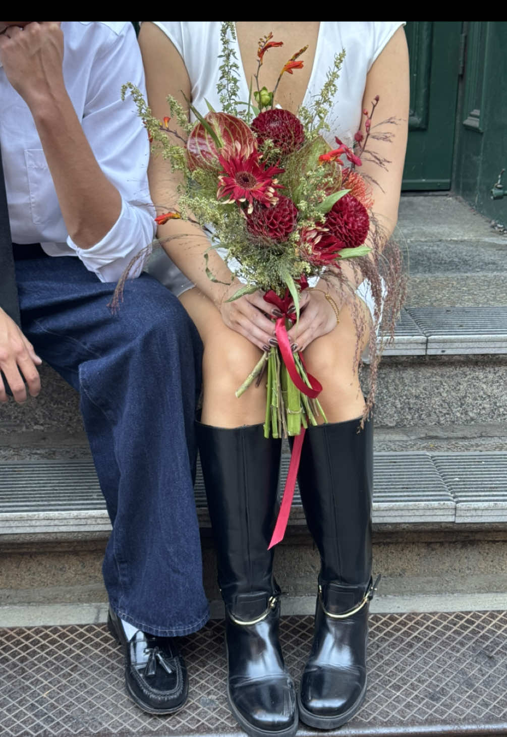 he wanted the background to look nicer for their “marriage” photos lol #nycphotographer #couplesphotoshoot #filmphotographer #photobts #coupleposes 