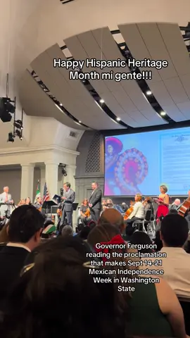 El Grito concierto en Seattle hosted by the Mexican Consulate and in partnership with Latinx groups in Washington - Happy Mexican Independence week!  #washington #washingtonstate #bobferguson #🇲🇽 #hispanicheritagemonth 