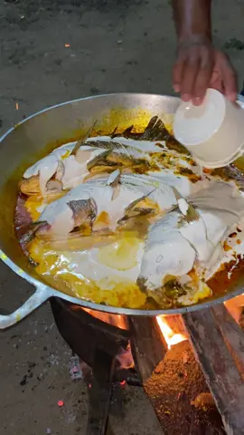 Peixe com engrachante 