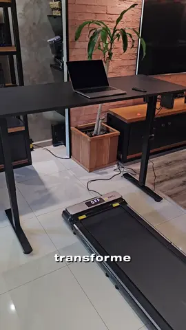 A esteira portátil e dobrável + mesa com regulagem de altura elétrica. 🔥 #bornactive #exercícioemcasa #TikTokFitness #fy #foryou 