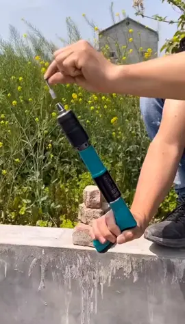 Gerramenta que garante segurança e durabilidade em cada disparo.  #obras #ferramentas #construção #gesseiro #eletricista 