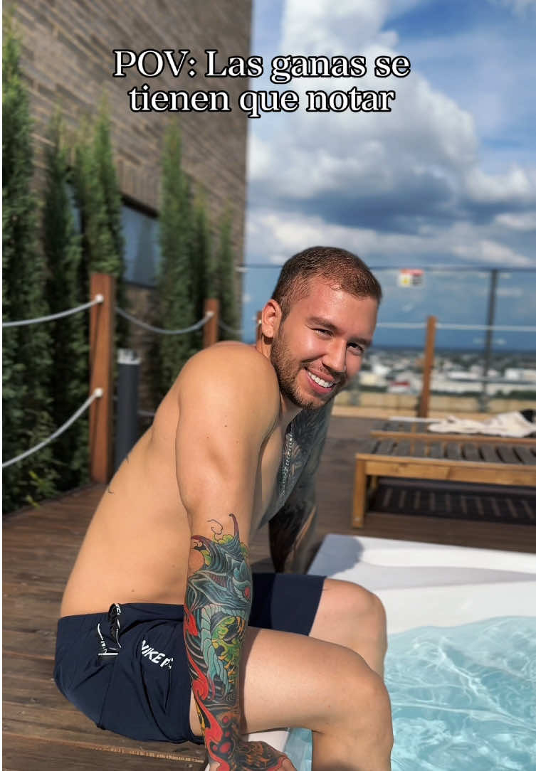 La complicidad todo el tiempo y en todos lados🤤😏💯 #relacion #pareja #pool #coqueteo 