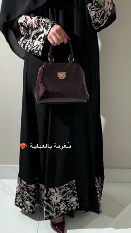بنـات الصدقق الاناقة تحكي بالعباية هذي احببببببهااا🥺🤍🤍  #explore #عبايات_MA #اليوم_الوطني_السعودي_95 #عبايات_سوداء_فخمه #براند_سعودي 