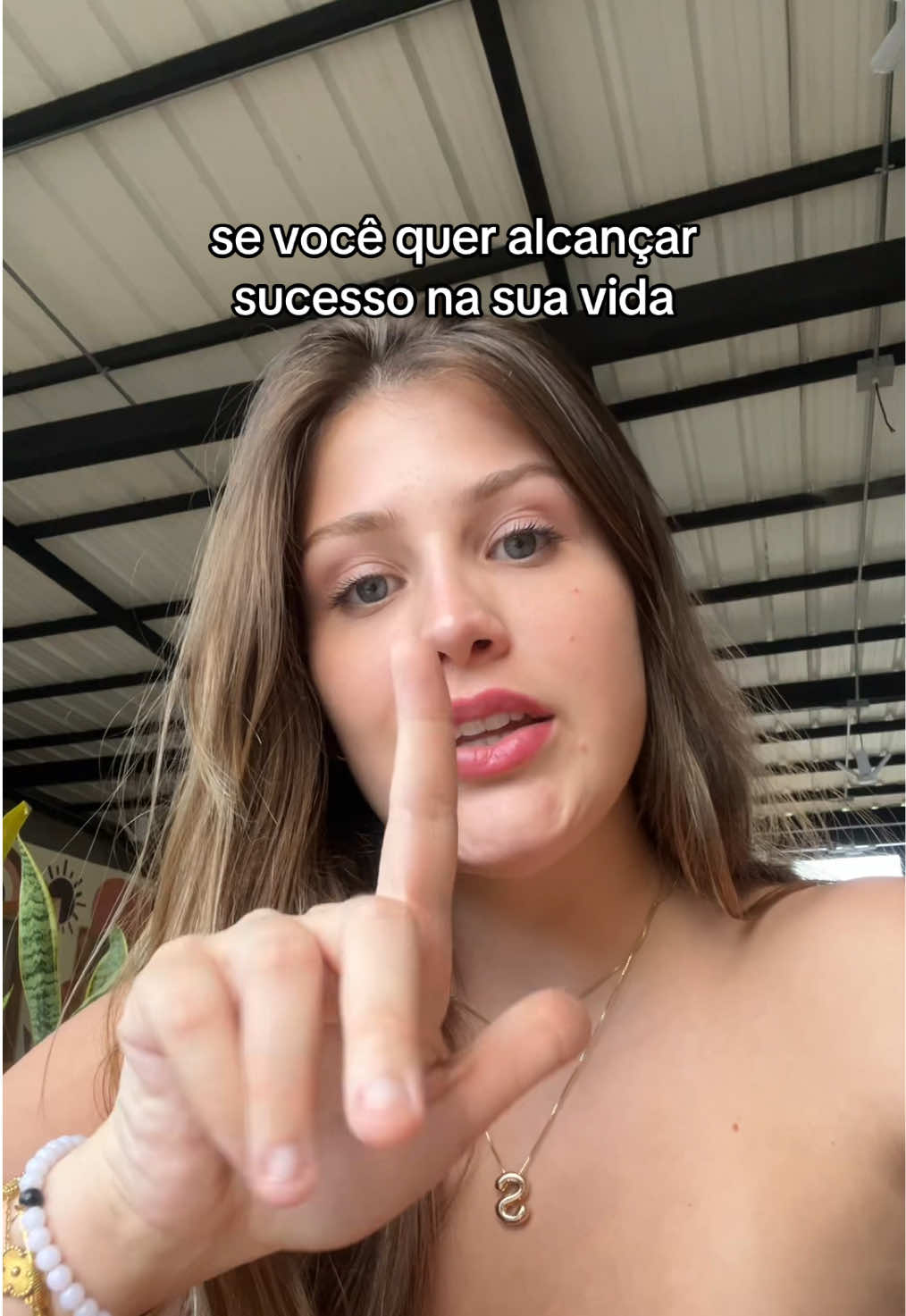 Todos os dias nos stories do insta: @steschuck ☄️