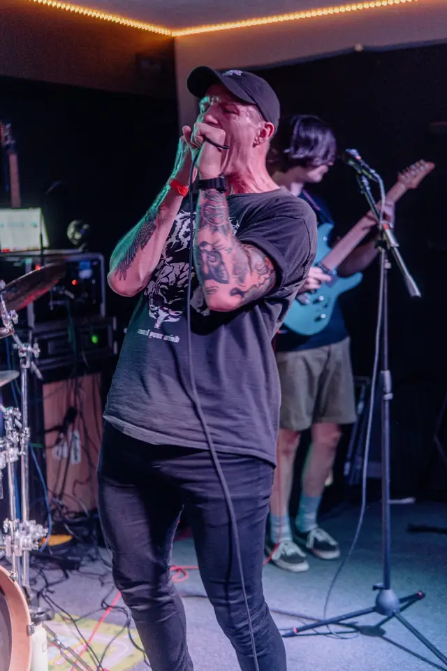 Chidori Live at Local 724 Studio in Beaver Falls PA 6/20/2025 At the debut show hosted by The No Skip Show, Atlanta’s Chidori crushed their set with high energy and incredible riffs and breakdowns! Check them out! Photos by @Jake Yanosick  #chidori #progressivemetal #posthardcore #swancore @Chidori 
