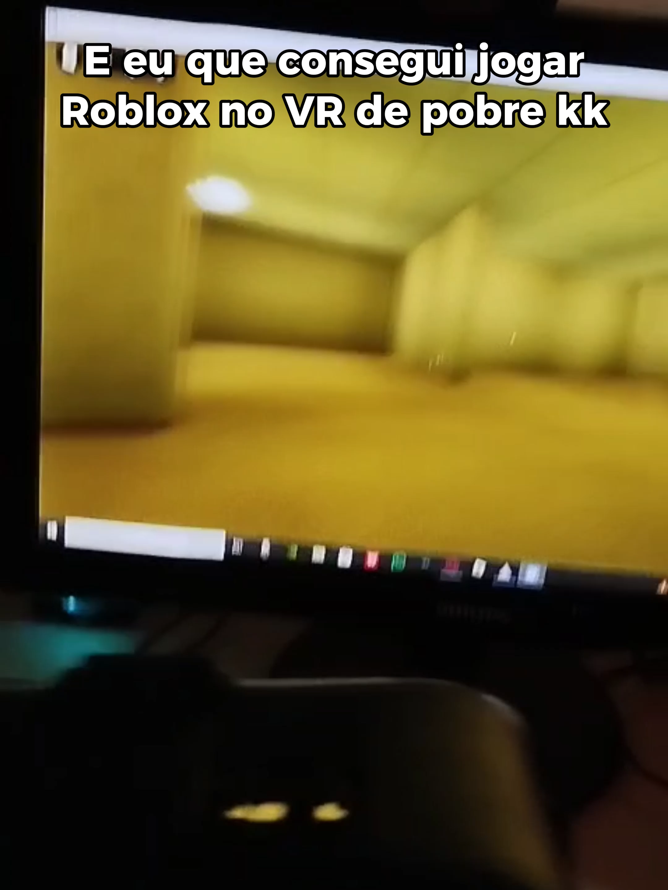 depois que eu uso eu fico tonto 🤕 - - - - - - - - -- - - - - #robloxedit #robloxvr #fyy 