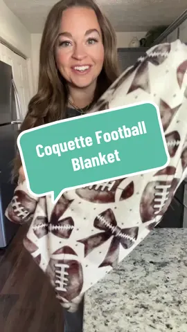 Super cute stadium blanket! #footballmom #coquette #footballblanket #softblanket #stadiumblanket 