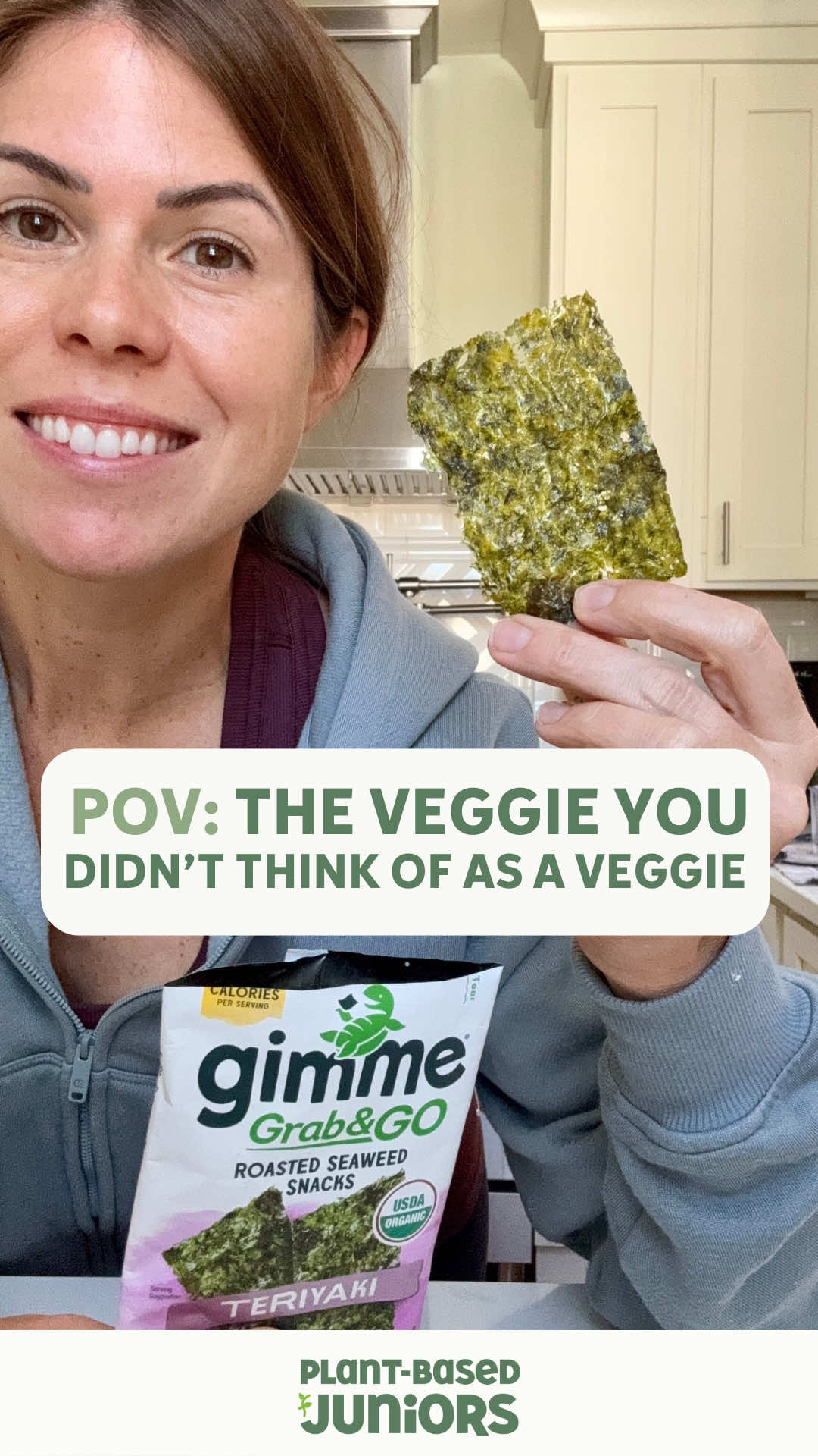 Busy mornings call for smarter snack swaps.  Our organic seaweed snacks are kid-approved, a serving of veggies and are an excellent source of iodine and B12.👌 Plus, they come in flavors the whole family loves. 💚 Snack smarter with @gimmeseaweed.  cr: @plantbasedjunior