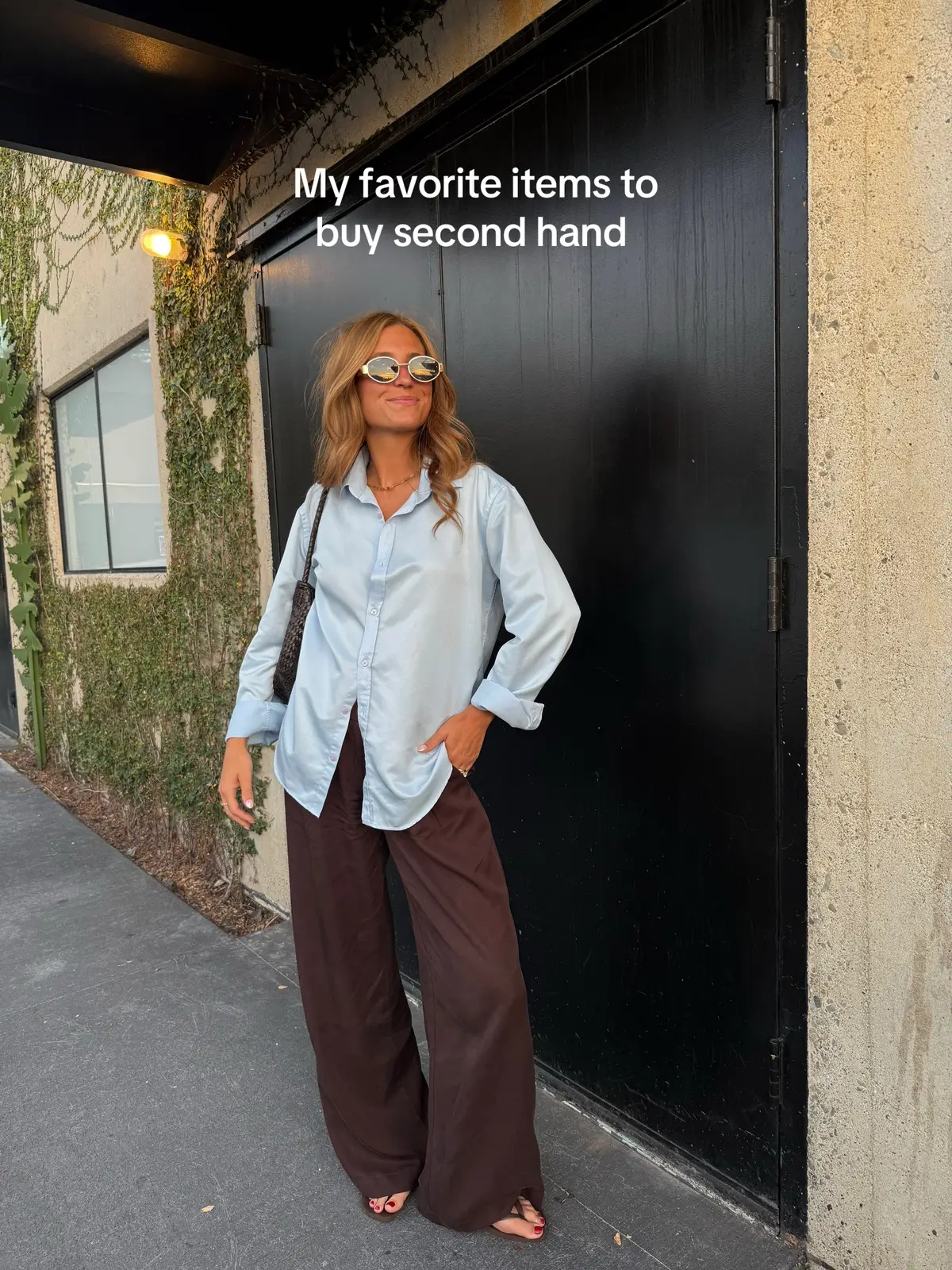 Over the years I’ve found more satisfaction in buying these items second hand then new #thriftfinds #secondhandfashion #fallshopping #falltransition #microinfluencer 