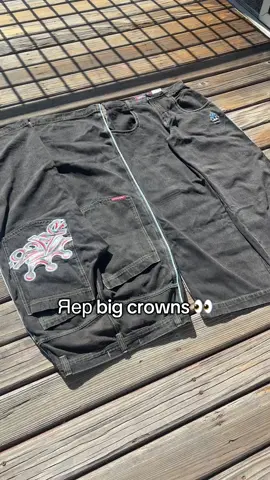 Sign up for Rizzitgo in bio!! Jnco big crowns from @Tiger #jnco #bigcrown #haul #fashion #baggyjeans 