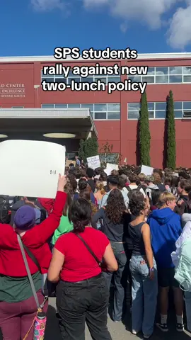 #SPS students walk out in protest of new lunch policy @KING 5 Seattle #seattle 