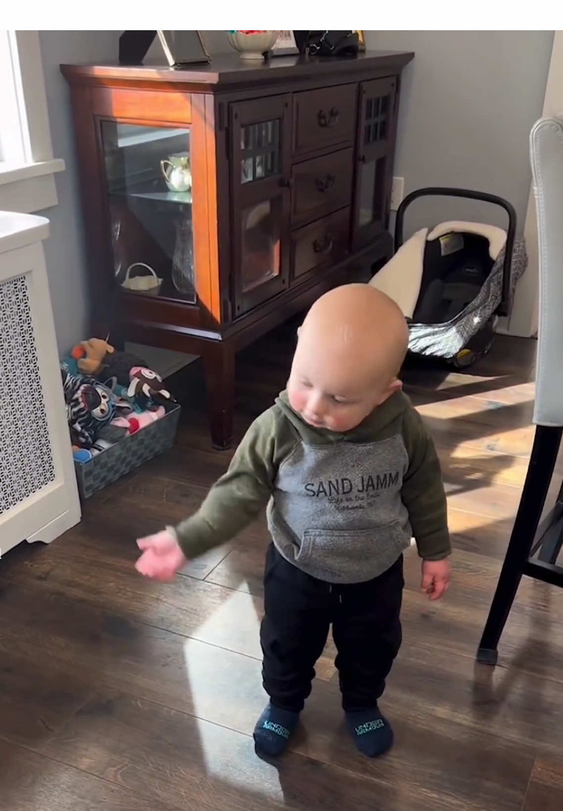 🤣🤣🤣🤣 POV: meeting your new sibling didn’t go as planned 😂👶💥 #funnykids  #lol  #viralkids #familyfunny #parentsoftiktok 