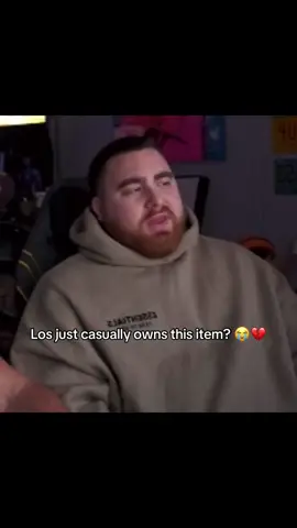 Los what is this doing in your room bro 😭 #lospollostv #lospollos #lospollostvmoments #streamer #funny 