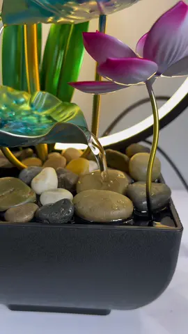 Đồ Trang Trí Thác sen nước Decor