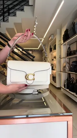 COACH TABBY 26 - a best seller da Coach! - 3.998,00 / 12x sem juros Nos siga no Instagram: @bolsadellas  Produtos originais. Loja autorizada Coach 12x sem juros (19) 98314-9664 WhatsApp  bolsadellas.com.br #bolsacoach #coach 