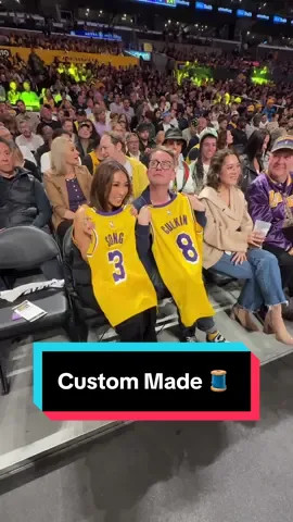 Imagine getting gifted CUSTOM made @Lakers jerseys 👏 🎁 #NBA #Basketball #Lakers #BrendaSong #macaulayculkin 