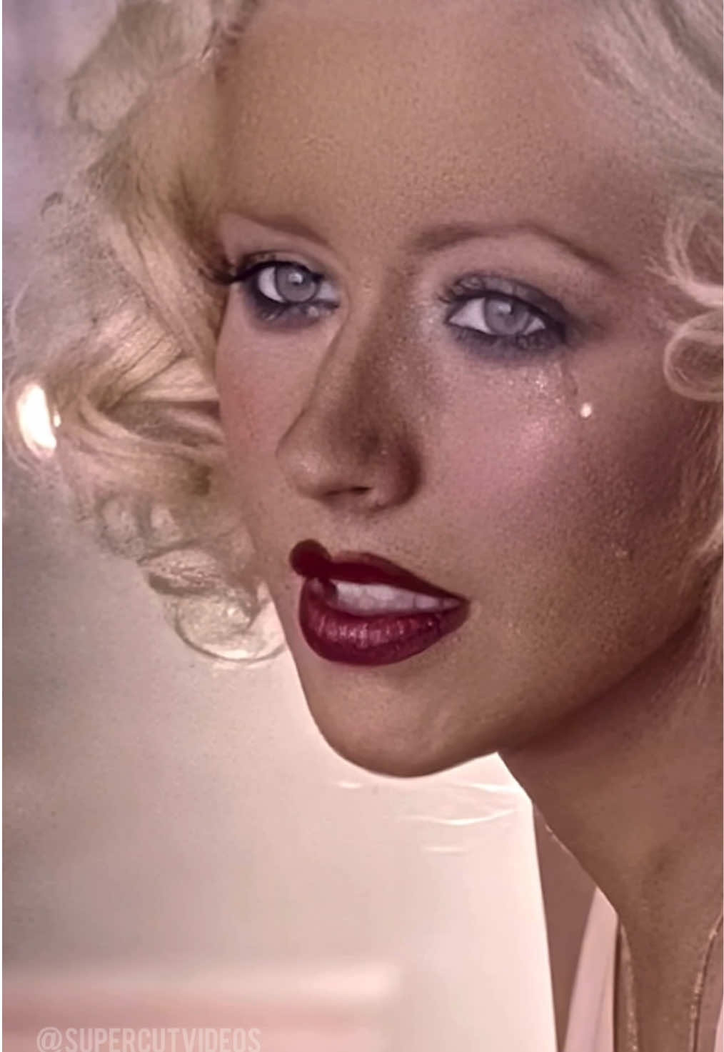 #christinaaguilera #hurt #backtobasics #xtina