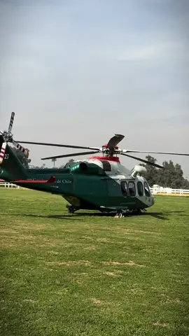 Encendido de los potentes motores de AW139 matrícula C-27 perteneciente a la Prefectura Aérea de Carabineros de Chile 🇨🇱 #tendencia #chile #helicopters #helicoptero #helicopter 