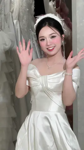 Sao những lần tình yêu tan vỡ cùng cô dâu Yến Nhi Kiwi 💗💗💗#leethienmakeup #xuhướng #kyanhwedding #fyp