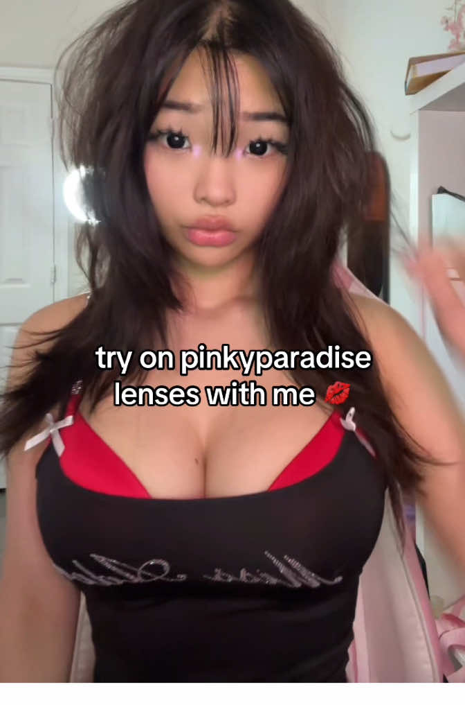 try on @PinkyParadise lenses with me! #contactlenses #viral #pr #pinkyparadise 