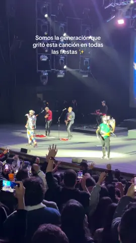Urge una fiesta para gritar esta canción a todo pulmón 🗣️ La Guitarra - Los Auténticos Decadentes 🎸 #autenticosdecadentes #limaperu🇵🇪 #peru #decadentes #guitarra 