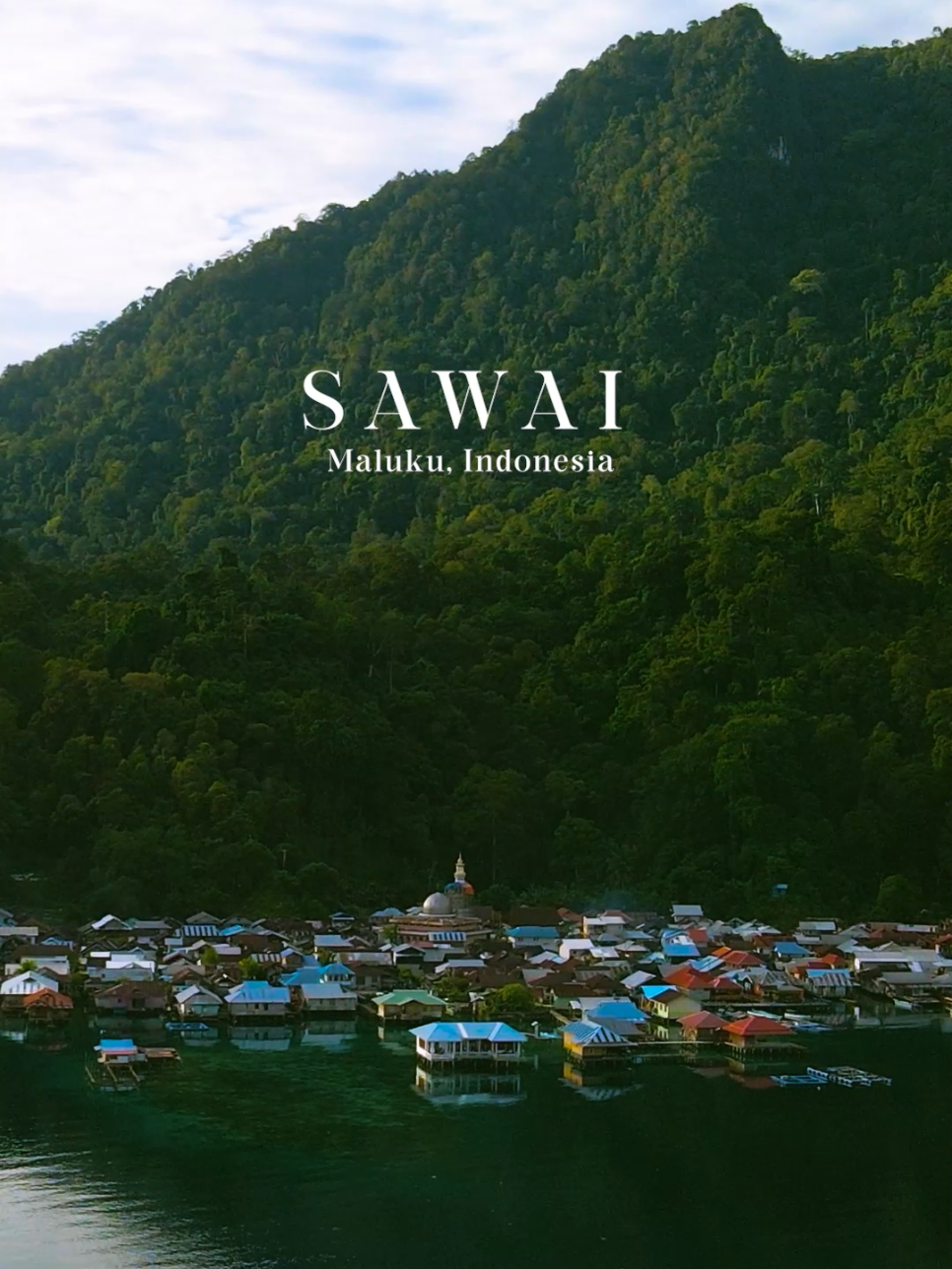 Sawai adalah sebuah negeri di Kecamatan Seram Utara, Kabupaten Maluku Tengah, Provinsi Maluku.[1] Sawai merupakan salah satu negeri tertua di Seram bagian utara, bahkan di Maluku.   #maluku #sawai #drone #indonesia 