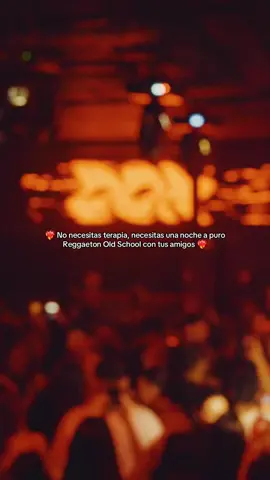 Esto es FIEBRE, una fiesta donde vas a bailar reggaeton viejo desde que entras hasta que te vas 🔥