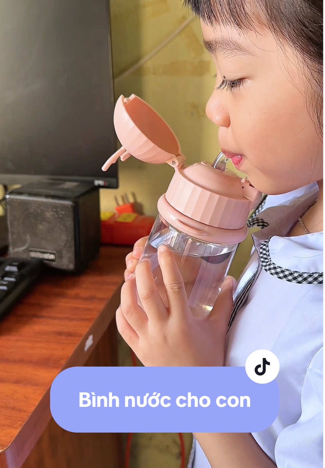 Bình nước inochi nhỏ gọn, xinh xắn cho con mang đi học #binhnuocchobe #binhhutnuocchobe #binhuongnuocchobe #binhnuocinochi #binhnuocdihocchobe 