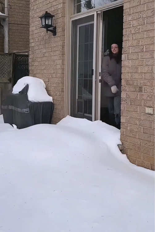 Happiness in the snow#ice #relax #foryou #asmr #fyp 