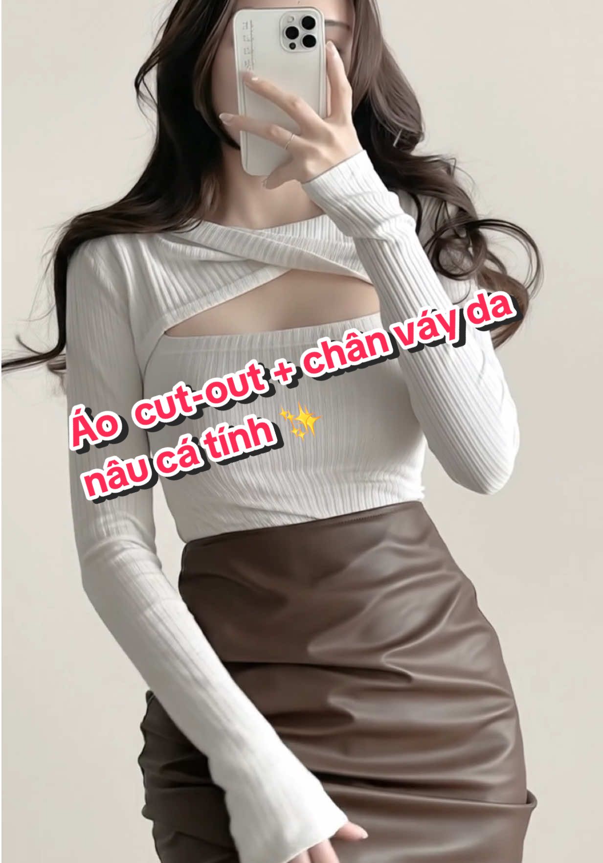 ✨ Outfit trẻ trung mix áo cut-out cùng chân váy da nâu cá tính ✨ #outfit #thoitrangnu #aocutout #chanvayda #phongcachnu