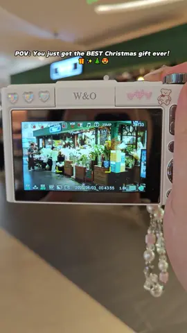 You just get the best Chris gift ever 📸🥰🎁💝💕🎶🌼🎞️🧸🛍️#tiktokshoprestock #pics #camera #fyp #digitalcamera 