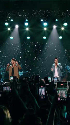 Turma o Brasil inteiro tá assistindo e a gente só tem a agradecer: #6 em alta no YouTube! ❤️  Bora colocar no topo? 🚀 #jbev #sertanejo #joaoboscoevinicius #show  