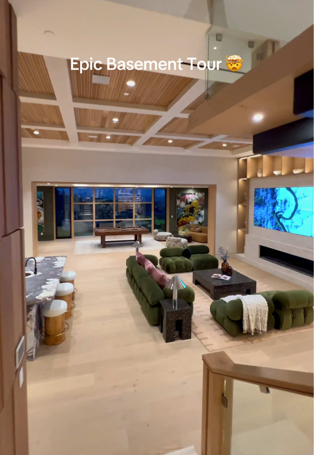 The most epic basement in America 👌 This home in Beverly Hills recently sold with a last ask of $44 million #basement #mansion #interior 