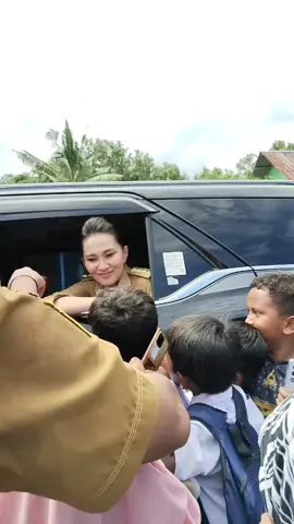 Akhirnya Bisa lia ibu gub secara langsung biasanya cuma lia di tiktok🥰@sherlytjoanda  #guraping 