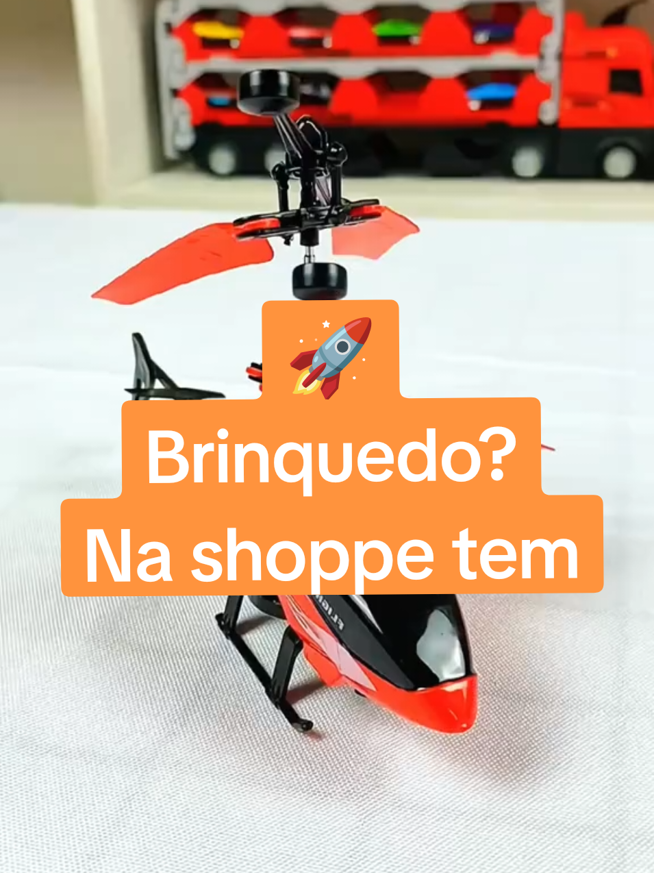 ✈️🚀 Dia das Crianças com diversão nas alturas! Garanta já a aeronave com controle remoto e surpreenda os pequenos. 🎁✨ #brinquedos #aviao #diadascriancas 