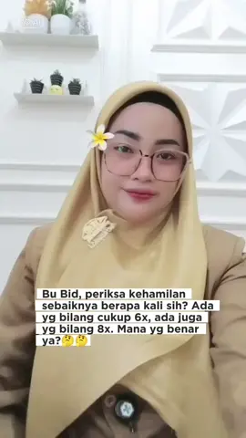 Bu bid..., periksa kehamilan sebaiknya berapa kali sih? 🤔 Ada yg bilang cukup 6x, ada juga yg bilang 8x....Mana yg benar ya? 👩‍⚕Bun...Dulu standar pemeriksaan minimal 6x.... ✅Sekarang WHO & Kemenkes menganjurkan minimal 8x pemeriksaan (ANC) utk mnjaga ibu & bayi tetap sehat 👩‍⚕️💖 📚 ANC itu sngt penting ya Bun ✨Pemeriksaan kehamilan bukan hanya sekadar timbang BB dan USG, tapi menyeluruh utk memastikan ibu & janin sehat smpai persalinan 👉 Jadwalnya sekarang 8x ANC..yuks disimak : Trimester 1 (0–12 minggu): minimal 1x 🩺 Trimester 2 (13–28 minggu): minimal 2x 🧡 Trimester 3 (29–40 minggu): minimal 5x 👶 Nah...Knp harus sering? Krna stiap trimester ada risiko berbeda.Misal.. ❤Trimester awal penting utk deteksi anemia & gizi 🤰 ❤Trimester 2 memantau tekanan darah & tumbuh kembang janin 👶 ❤Trimester 3 lebih sering supaya tanda bahaya bisa cepat dikenali, misalnya tekanan darah tinggi, ketuban pecah dini, atau janin kurang gerak ⚠️ ✨ Jadi, jgan takut atau malas kontrol ya Bun. Ingat, ibu sehat = bayi kuat 💪💕 Yuk Bun, sayangi diri & calon buah hati.....Rutin ANC minimal 8x, insyaAllah persalinan lebih aman & bahagia ✨👶 #ForYouInfo #ANC8Kali #BumilBahagia #IbuSehatBayiKuat #CegahStunting 
