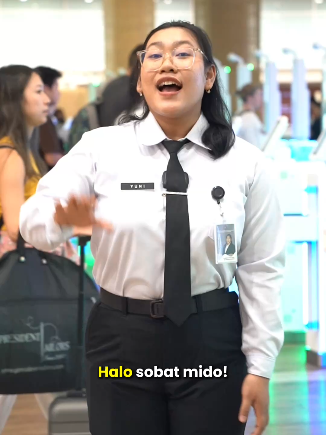 Halo Sahabat Mido! Mulai tanggal 1 September 2025, All Indonesia telah resmi diterapkan Indonesia. Lalu, bagaimana pendapat mereka? #imigrasingurahrai #indonesia #paspor #pasporindonesia #ngurahrai #pasporelektronik #imigrasi #bali