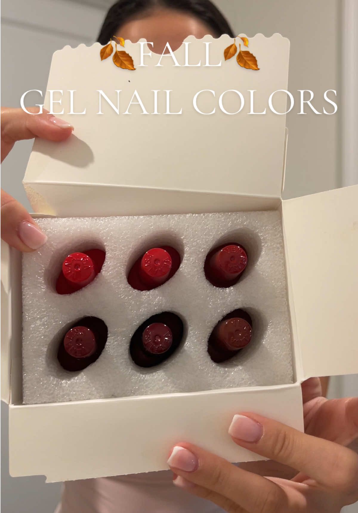 ✨SOLD OUT✨😢 I can’t wait to use them though!! Maybe they’ll restock soon!! I’m going to pop off with some fall nails💅🏼🍂 @Venalisa Gel Nail Polish #nail #gel #fallvibes #freesample #venalisa 