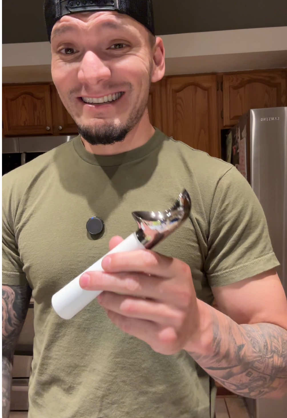 No more having to use a lighter and a spoon anymore! No idea why it took so long to come up with one of these 😤 #icecream #icecreamscooper #heatedicecreamscooper #tiktokshopcreatorpicks 