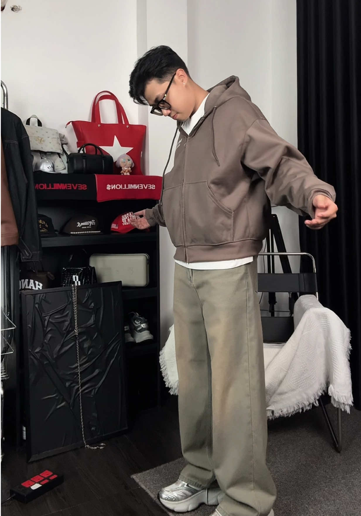 Áo khoác zip Fafic in chữ nổi #fyp #xuhuong #outfit #phoidonam #fafic 
