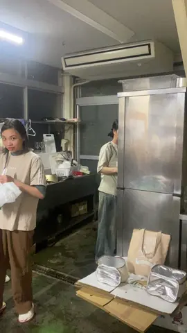 Khi nào đến lượt ? Khi nào có ăn ? Khi nào được đi ngủ ? Thời gian ở đâu ? Sức khoẻ ở đâu ? #nhatban một màu đen 🇯🇵