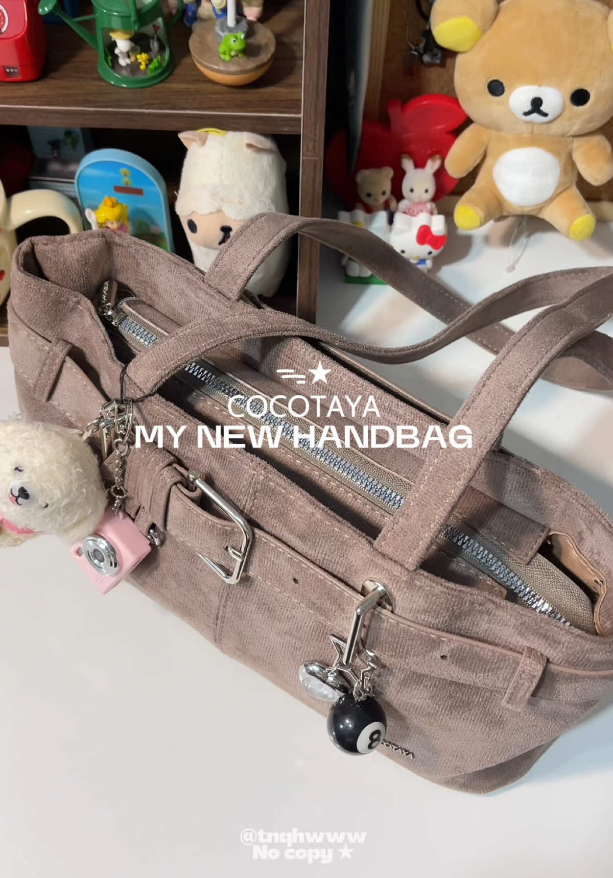 Em túi mở màn cho series túi đông của tui 🍪🎀 #handbag #tuixach #totebag #unboxing #vibe 