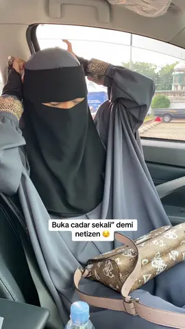 demi netizen 🙃