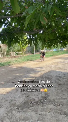 #motorcycle #bicicleta #motor #viral #fyp @𝒱𝒾𝒸𝓉𝑜𝓇𝒾𝒶❤️😅