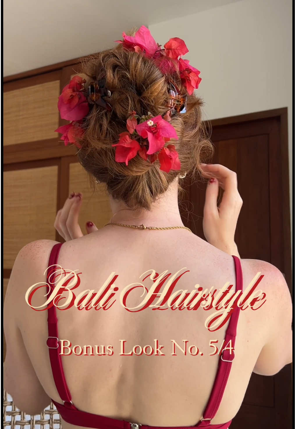 Bali BONUS Hairstyle No. 5/4 ♥️🌺🇮🇩 #flowerhairstyle #holidayhair #clawclip #hairinspo #hairstyle 