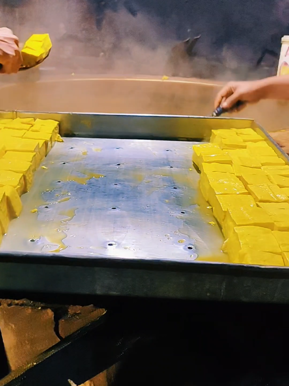 tahunya masih panas bolo #pabriktahubandung  #cibuntu  #bandung  #jawabarat  #fyppppppppppppppppppppppp 