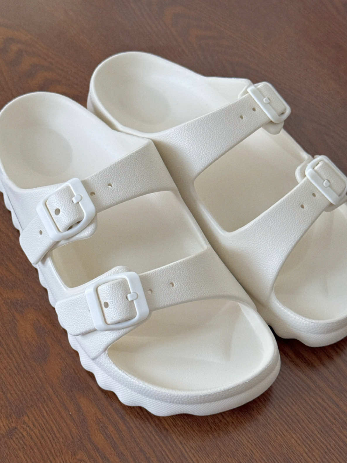 📢 switched to these birks-inspired sandals for MORE comfort ✅ @POSE PH ☁️ . #fyp #fyppppppppppppppppppppppp #sandalsforwomen #sandalsformen #comfortableshoes 