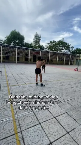 Đến bước 1 anh còn không bắt được thì làm sao bắt em ở bên anh...#liberovolleyball #xuhuongtiktok #buon